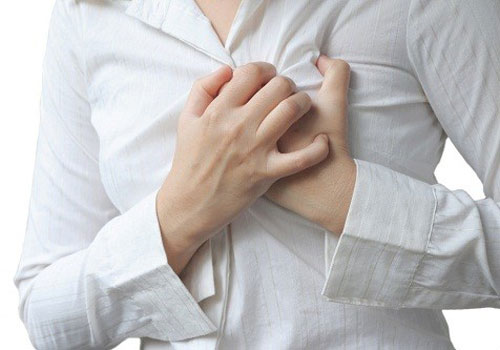 Bỗng nhiên đau nhói ở ngực, bạn có thể bị bệnh gì?