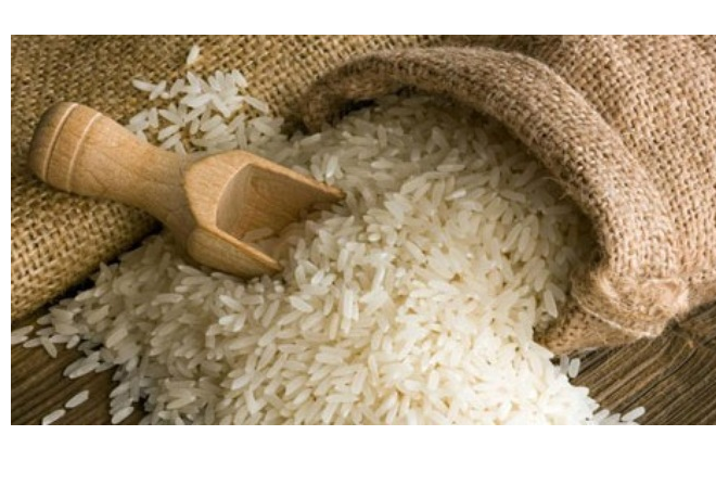 Gạo trắng, thực phẩm chính trong bữa ăn của người Việt